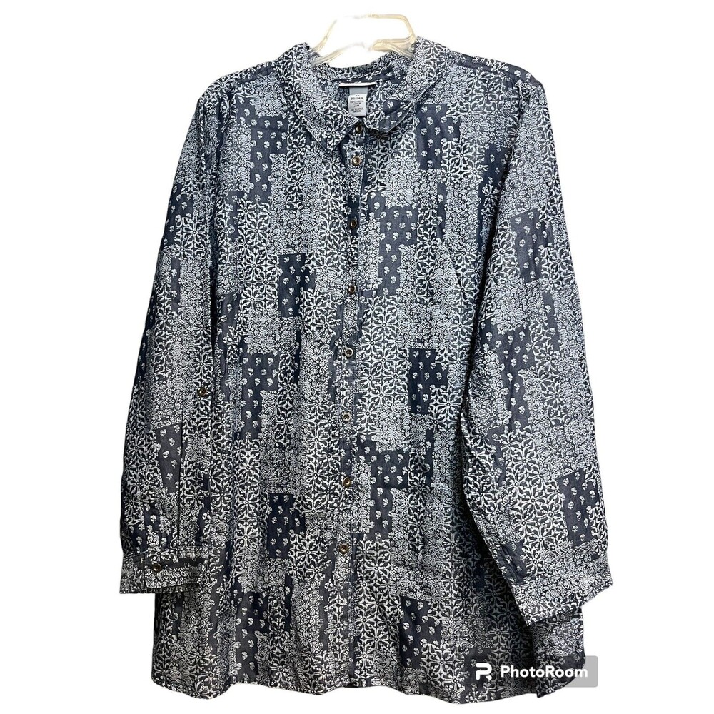Catherine’s Women’s 2X 22/24 Bandana Print Long Sleeve Button Up Blue